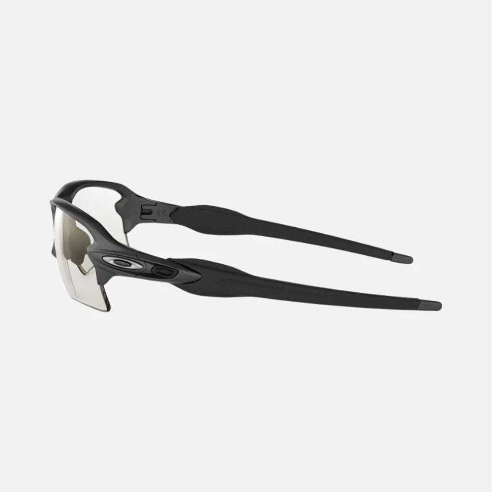 Oakley Flak 2.0 XL Steel Clear Photochromatic Sunglass Oakley Flak 2.0 XL Steel Clear Photochromatic Sunglass