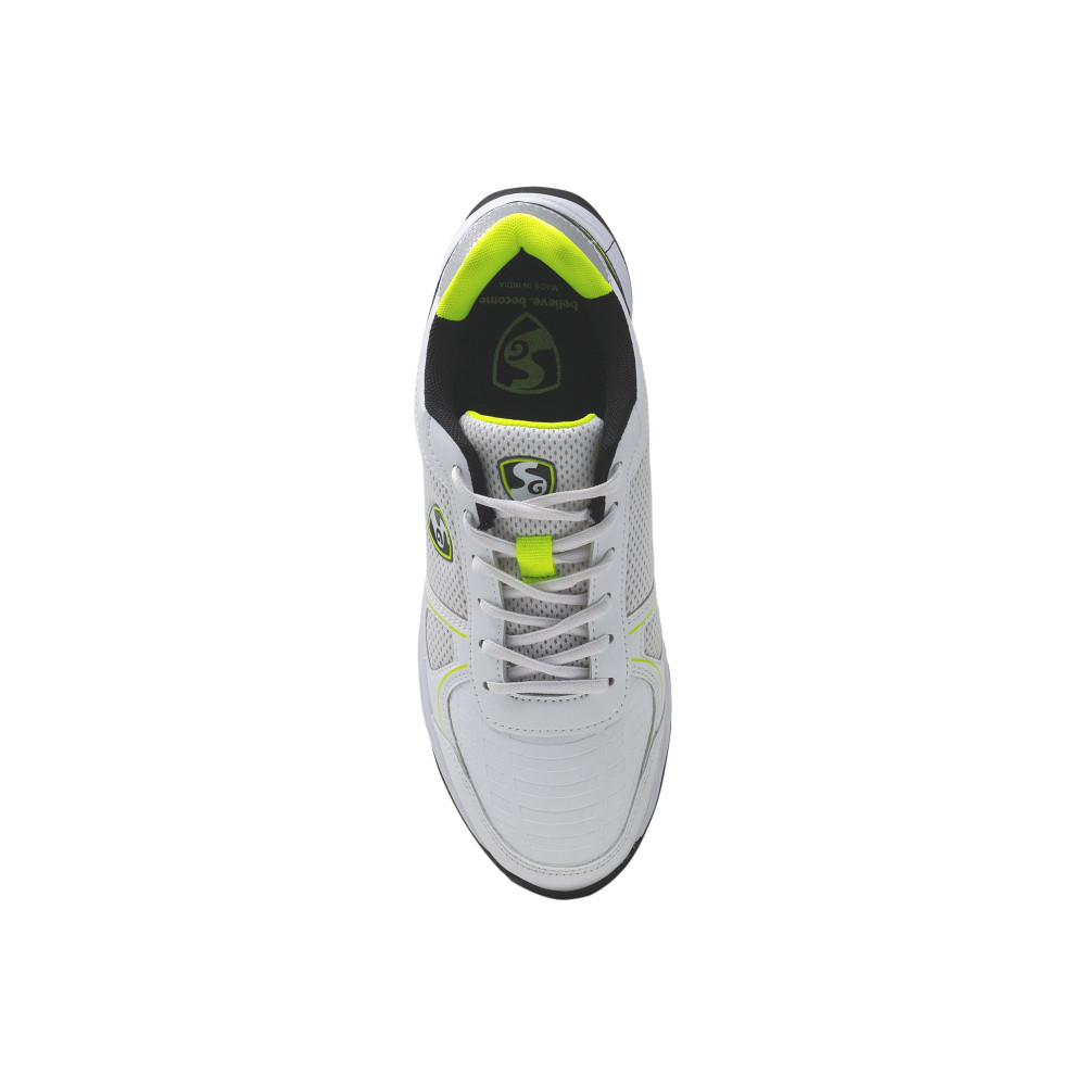 SG SCORER 6.0 Sports Shoe Design for Performance on the Field - White/Black/Lime SG SCORER 6.0 Sports Shoe Design for Performance on the Field - White/Black/Lime